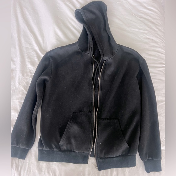 Black Zip Up Sweatshirtrt - Picture 1 of 2
